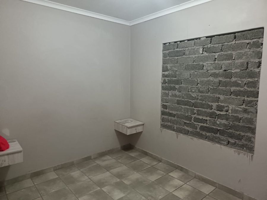 3 Bedroom Property for Sale in Roodepan Northern Cape